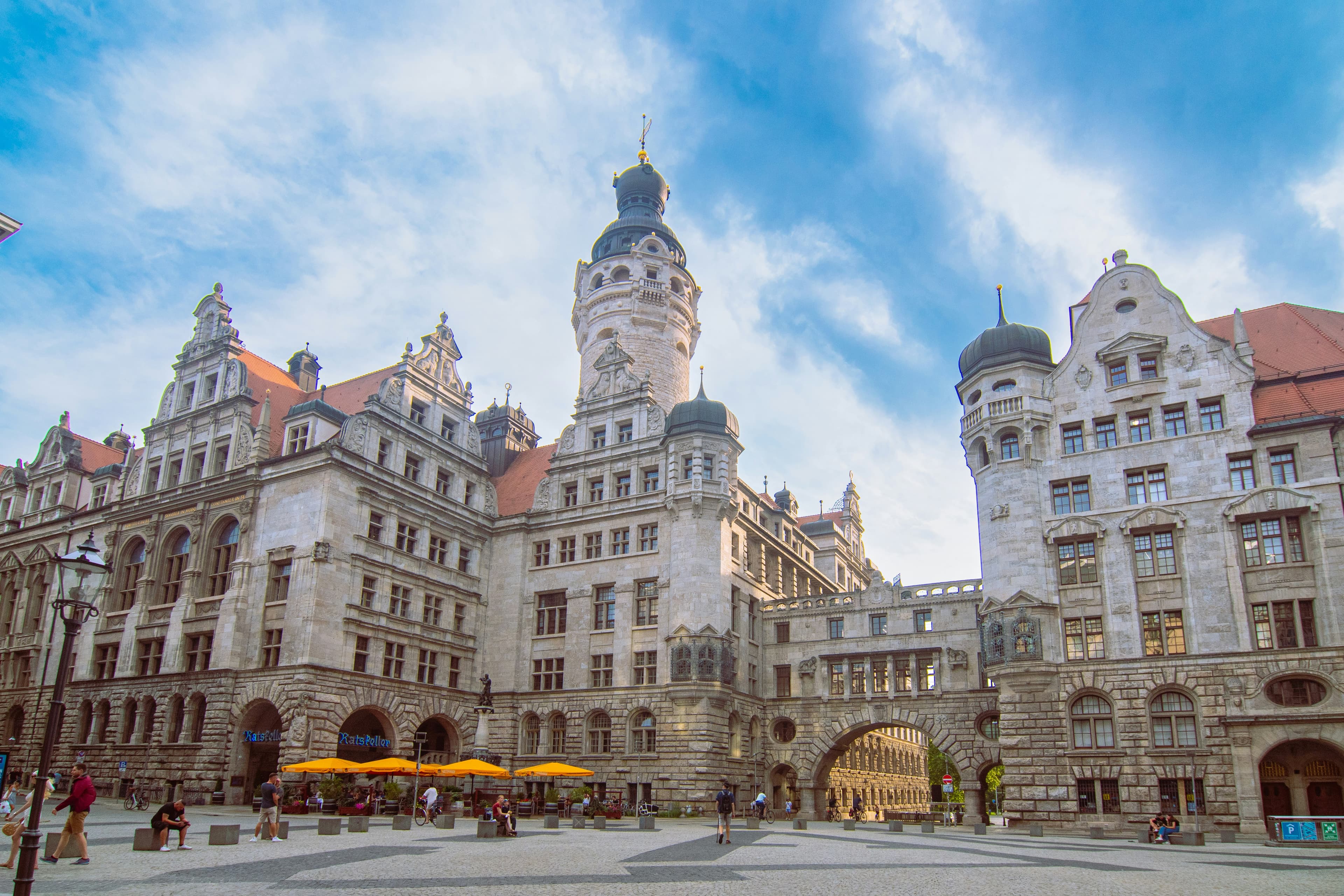 Wohnungssuche in Leipzig mit mehreren Quartieren und Verkehrswegen